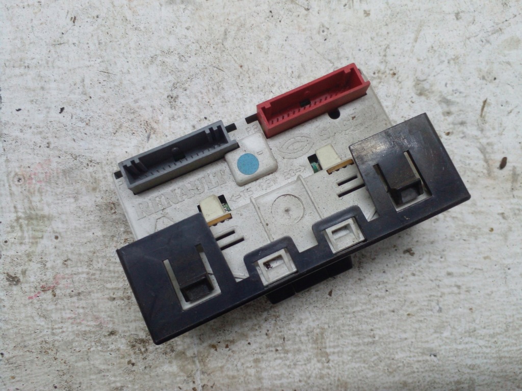 фото №3, Дисплей екран renault clio ii p8200091779a