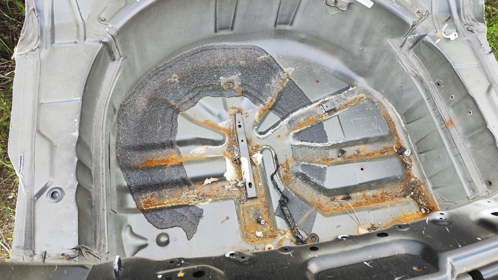 фото №5, Pas задня задній піддон підлога xf x250 lift 2013