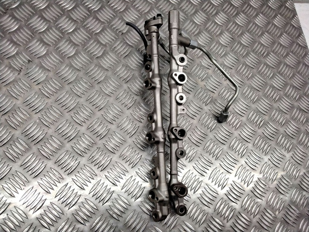 фото №3, Lexus rx 450h 2019 молдинг впрыскная