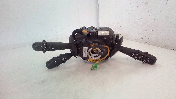 Перемикач підрульовий  стрічка alfaromeo147 735365525 Зі Шроту