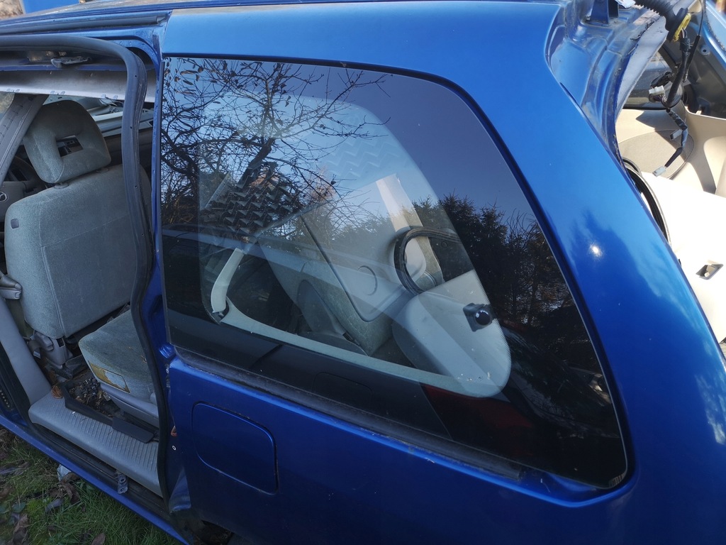 фото №1, Mazda mpv стекло кузовная w крыло левая задняя