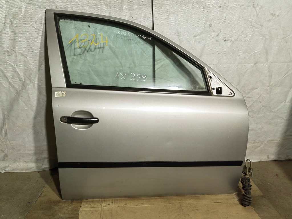 фото №1, Двері правий перед skoda octavia i
