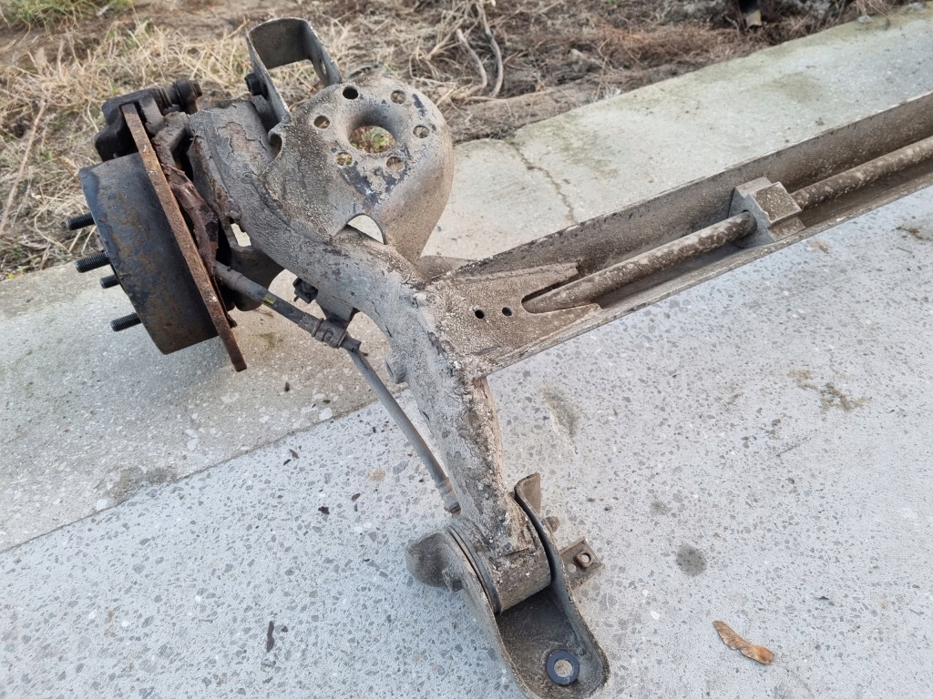 Балка подвеска задний  pod тормозные диски hyundai getz i 1.5 crdi d3ea 2002-2008r Киев