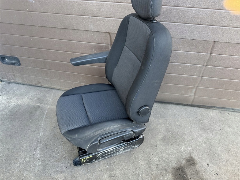 Купить Сиденье водителя левый перед левый передний renault master 3 iii 4 iv 10-23r