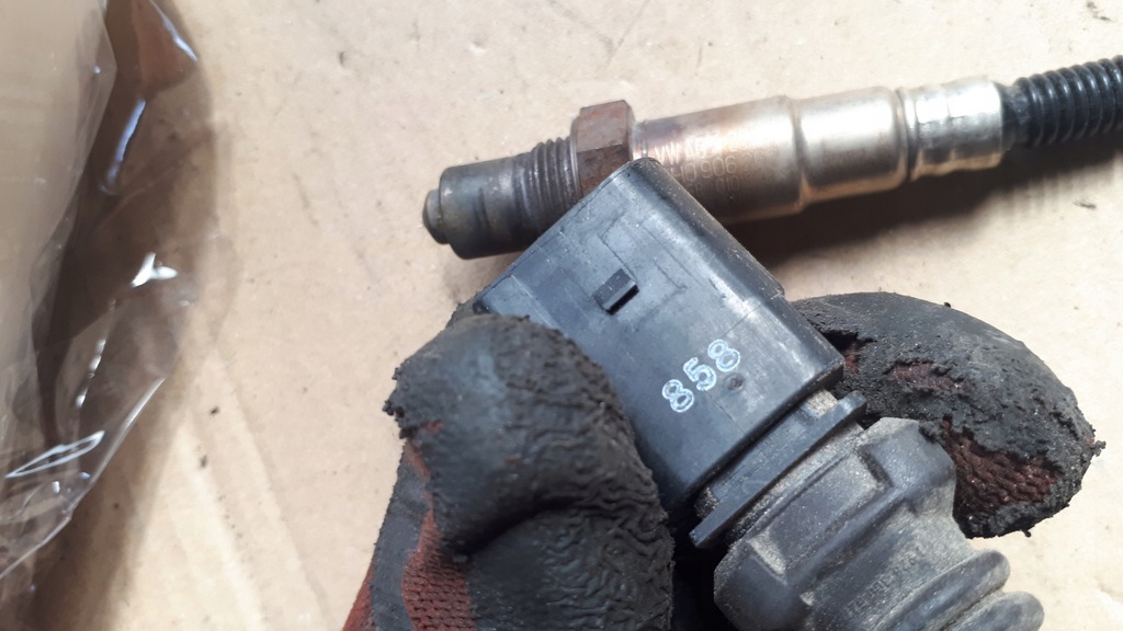 фото №9, S7 4g a7 датчик лямбда-зонд 4.0 tfsi 4h0906262l s6 a6 c7