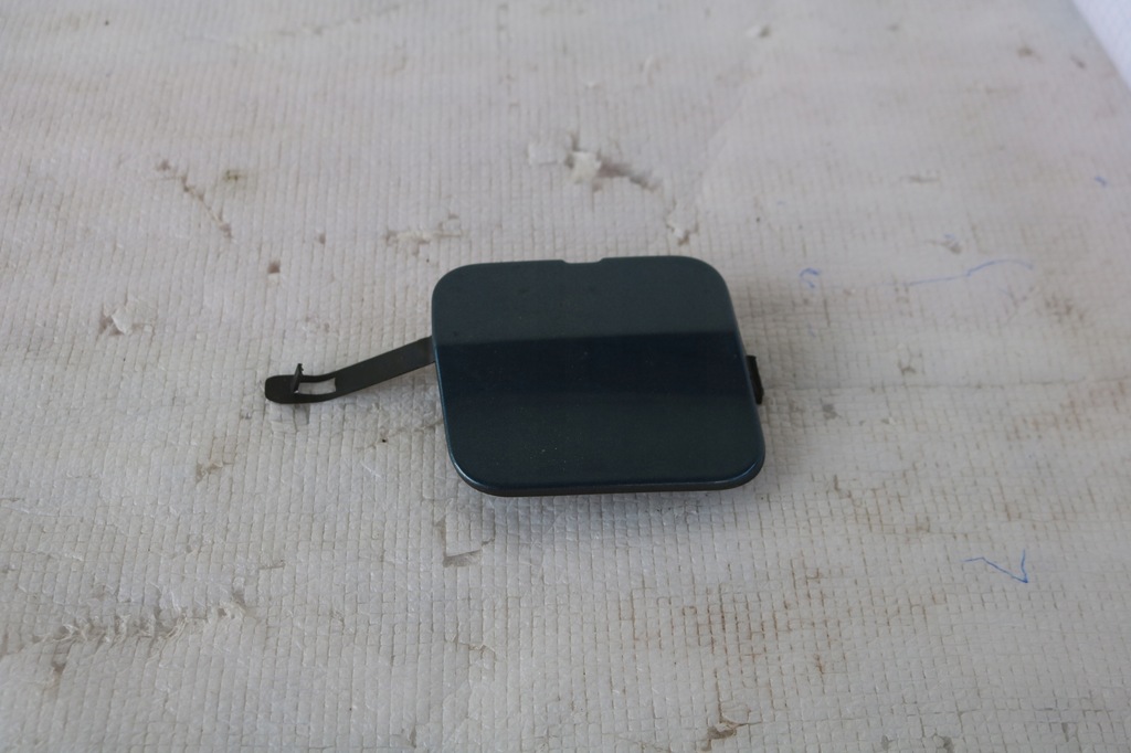 фото №1, Dacia logan заглушка фаркоп бампера перед .