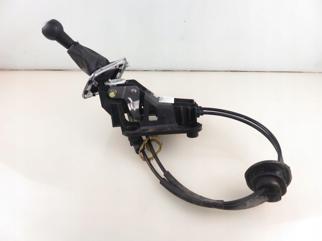 фото №1, Домкрат peugeot 301 1.6 vti 9683711580