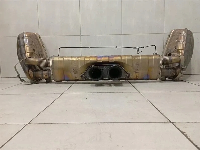 Porsche 911 991 gt3rs mk1 гасник випускний 99111102790 гасник випускний- в Україні