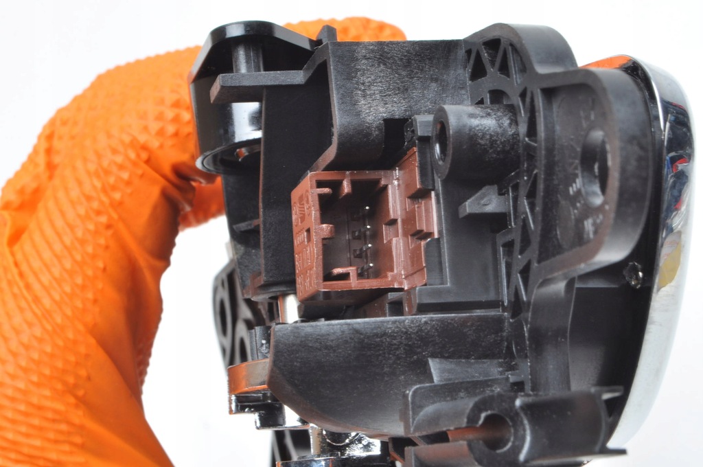 фото №9, Bentley bentayga ручка внутрішня лівий задня 36a837019a