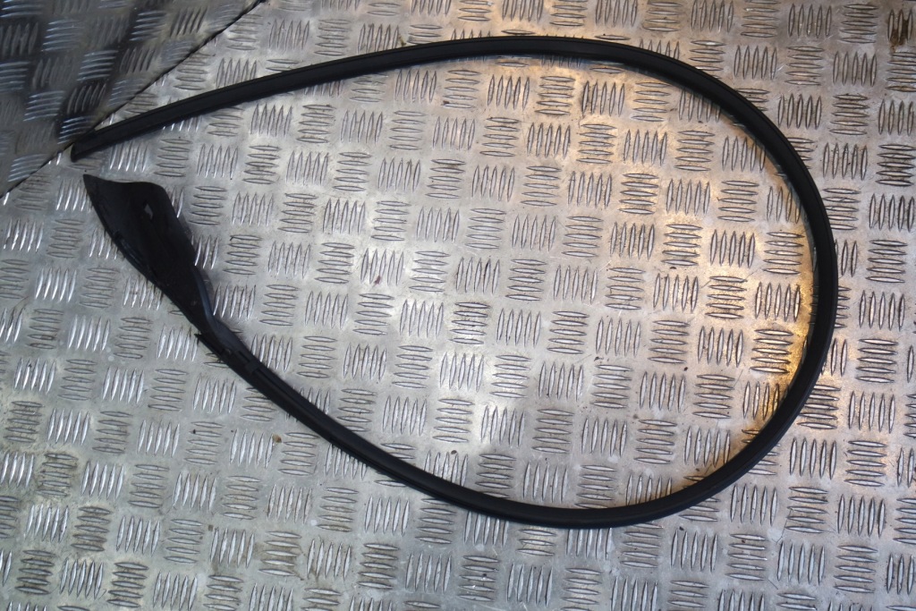 Купить Левый перед прокладка дверь mercedes gt amg w190 a1907270700