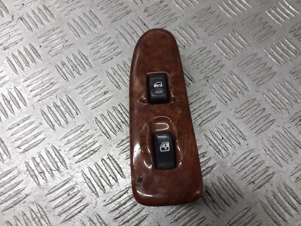 фото №1, Панель стекло правый перед pontiac trans sport