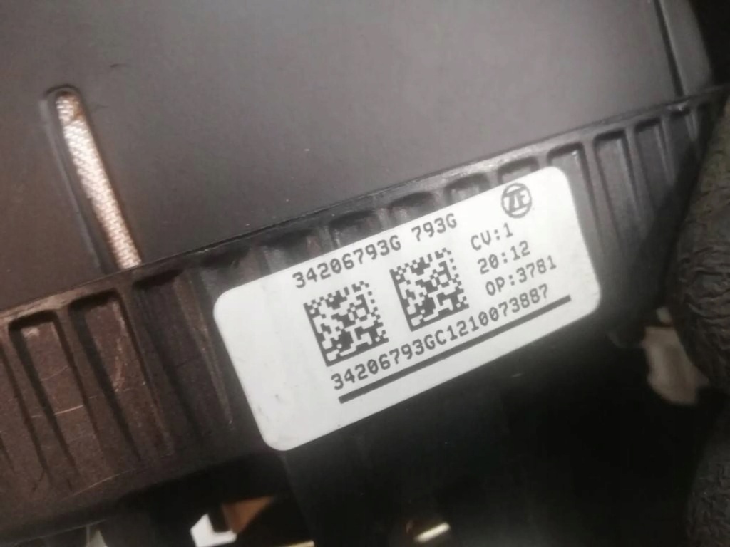 фото №7, Opel combo e 18- подушка безопасности ремни комплект