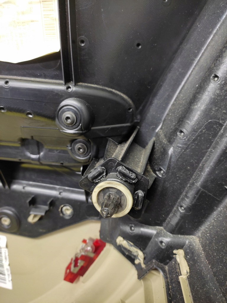 фото №9, Seat exeo kombi обивка дверь левый задняя