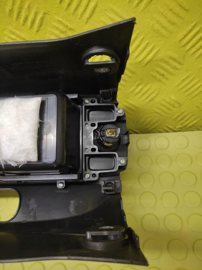 фото №13, Honda civic viii ufo підлокітник