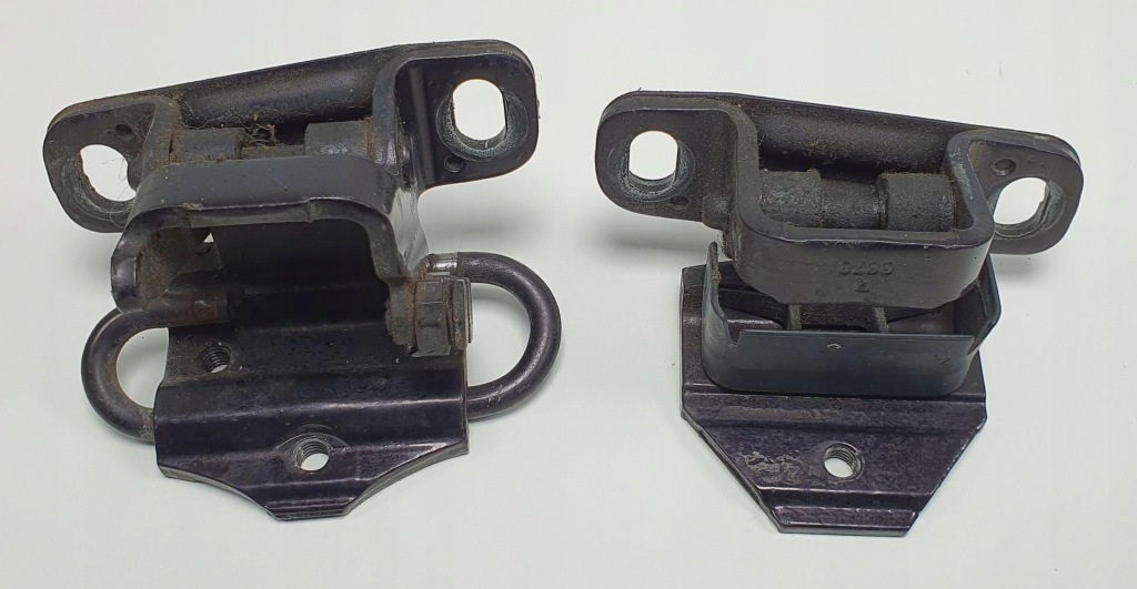 фото №1, Петлі двері правий задня volvo v90 i пара