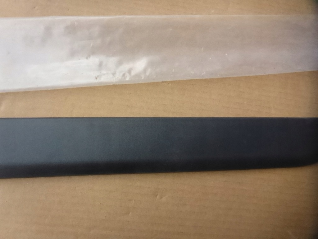 фото №3, Land rover discovery v l462 16- молдинг дверь левый задняя nowa оригинал