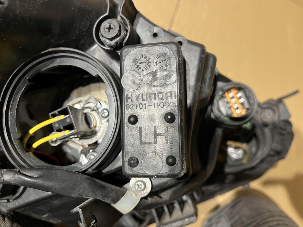 фото №9, Hyundai ix20 ix 20 лампа левый перед