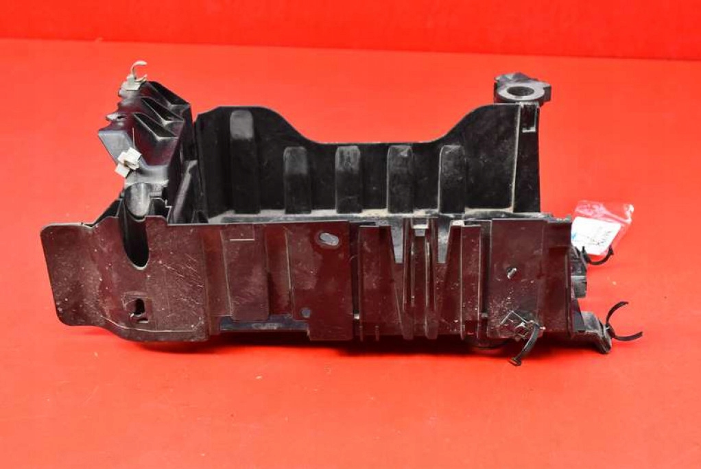 Основание аккумулятор 13498274 opel corsa e 1.2 16v 70 km 14-20 в Украине