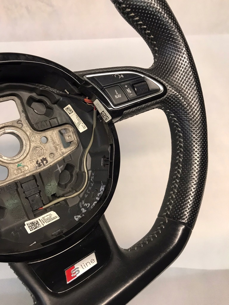 фото №5, Повітропровід audi a4 a5 q5 s-line ściśnięta пелюстки перемикання f1 lift подушка безпеки комплект