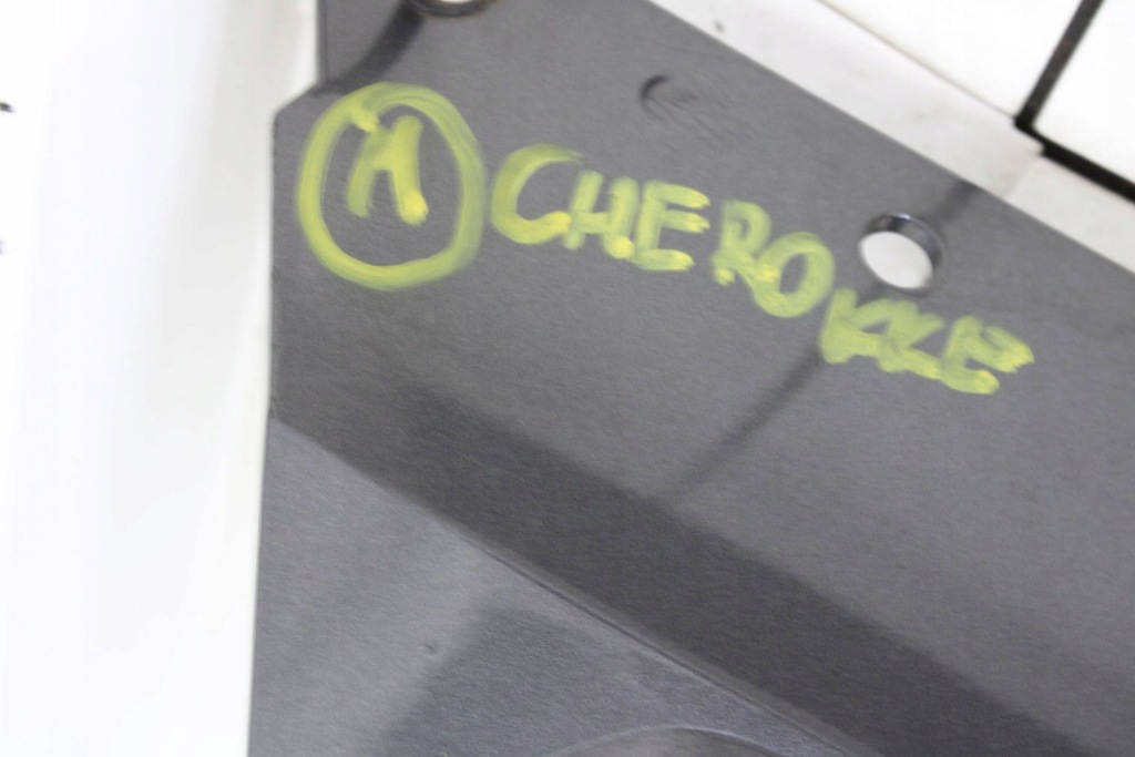 фото №13, Jeep cherokee iii kj liberty 2001r- бампер задня задній