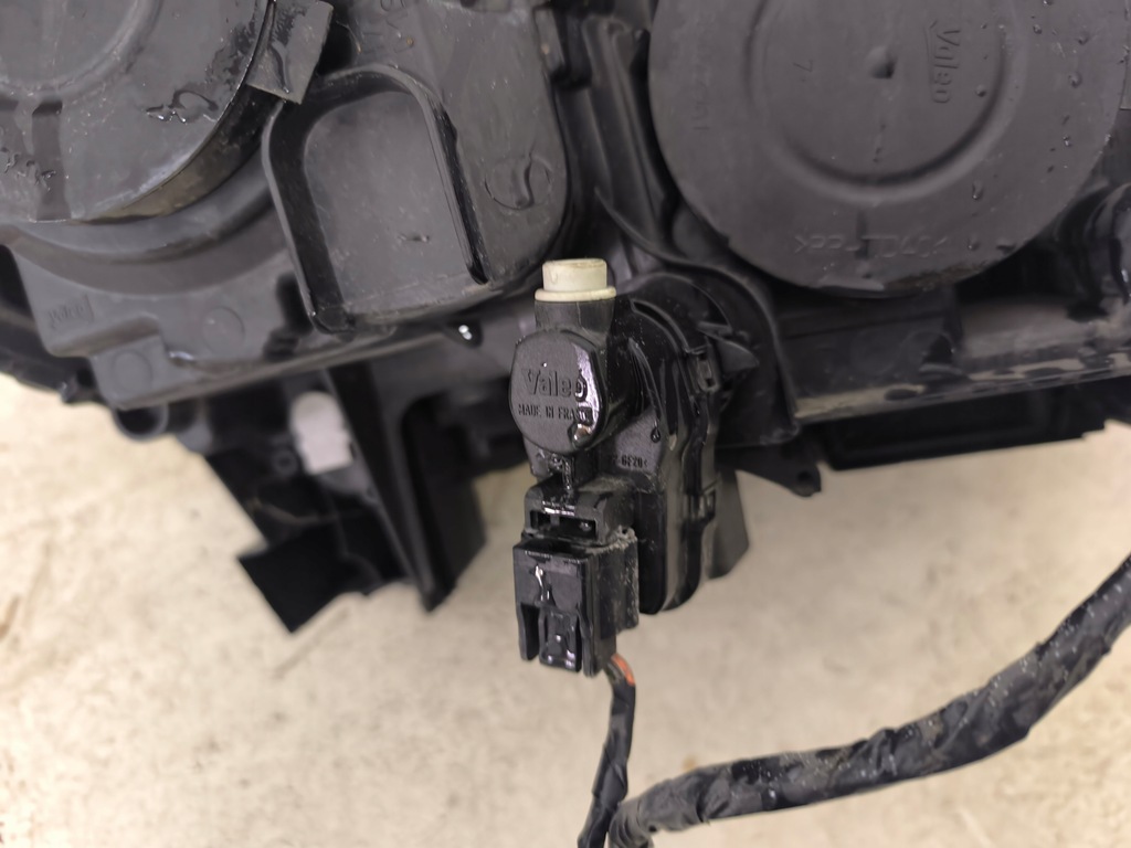 фото №16, Лампа передняя peugeot 3008 5008 i левая europa