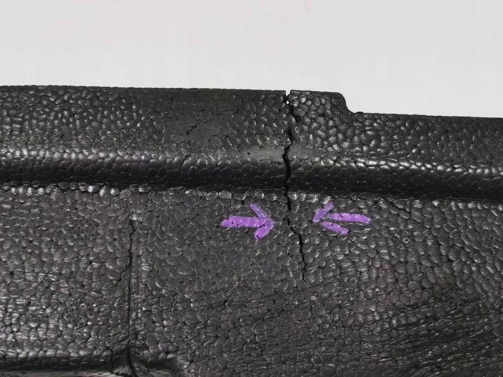 Абсорбер, пена бампера передний peugeot 3008 2 дорестайлинг  2.290 с Разборки