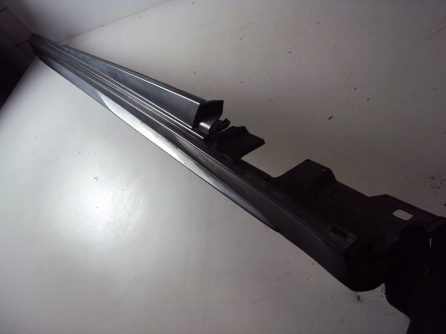 фото №4, Молдинг порог правая mercedes c-klasa w205 amg fl