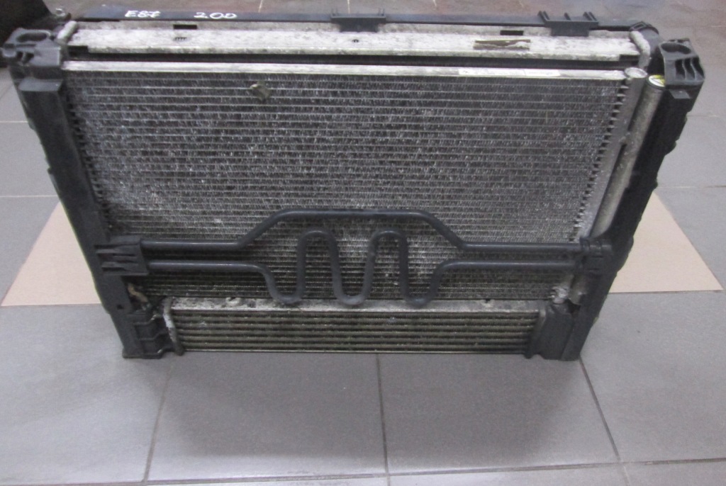 фото №1, Комплект радіатор вентилятор радіатор e87 2.0 d