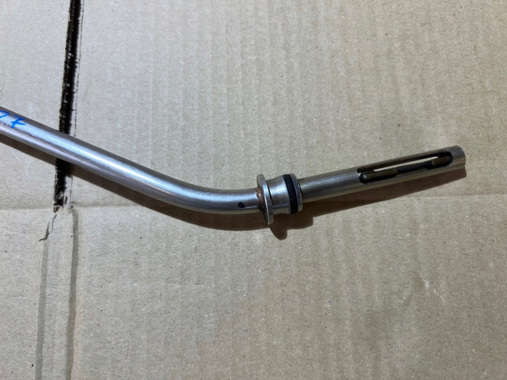 фото №3, Audi q7 4.2 fsi щуп щуп оливи трубка 079115609p 079115611r