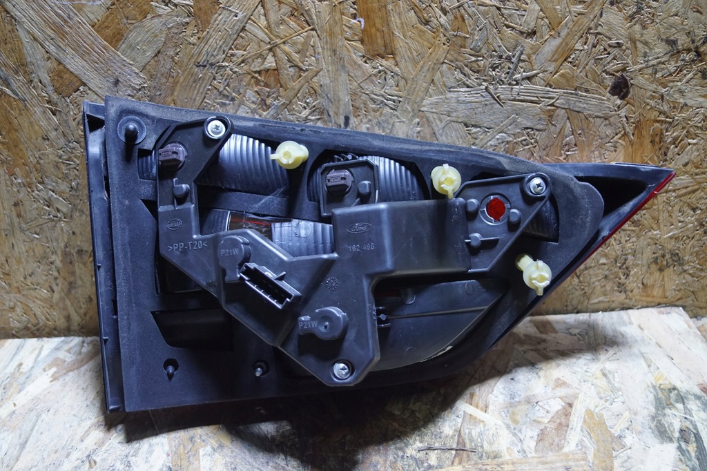 фото №7, Лампа правый задняя ford galaxy mk3 крышка багажника