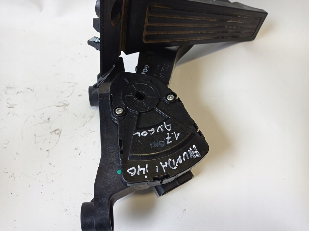 фото №5, Потенциометр педаль газа hyundai i40 32727-2t900