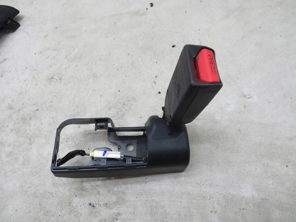 фото №1, Кліпса поперечина задня crv iv a82855-t0n-q1