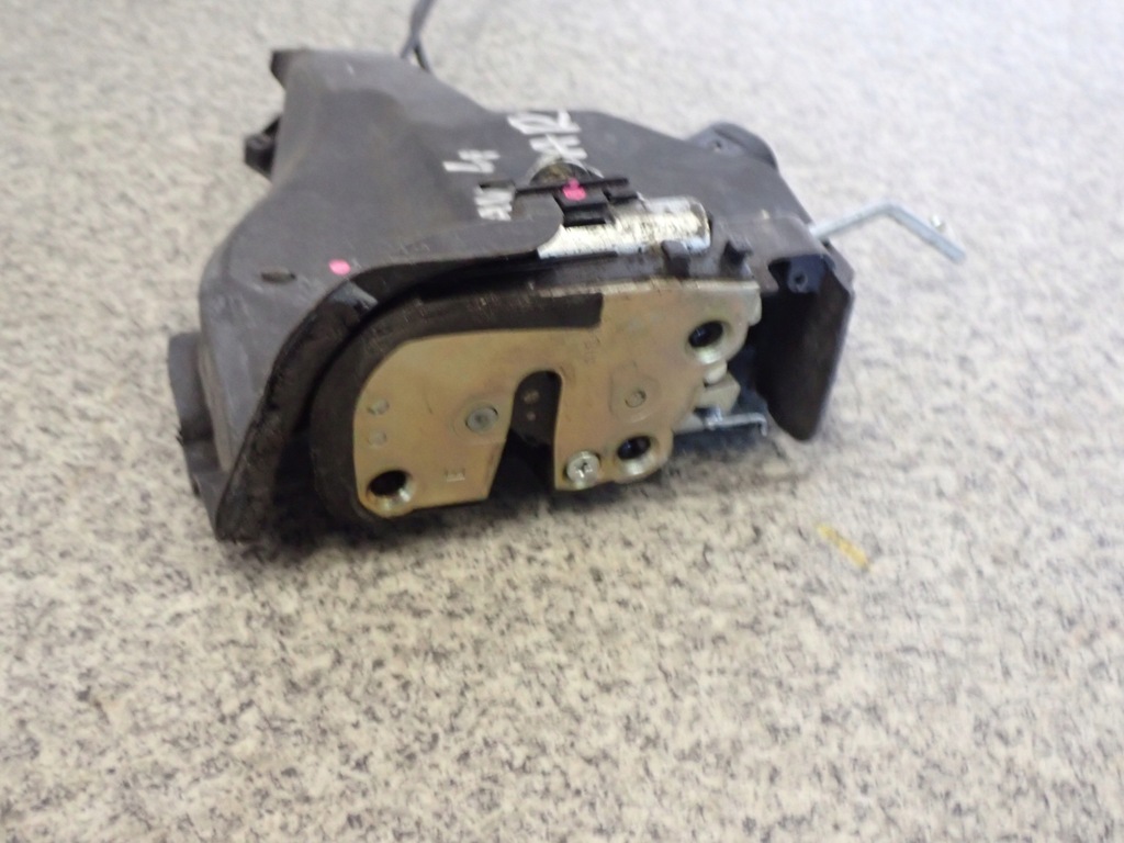 фото №5, Toyota rav4 00-05 замок двері задній правий