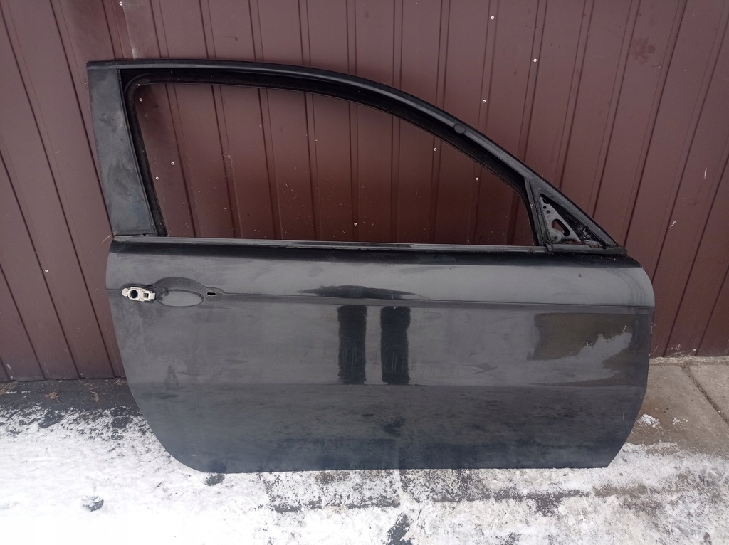 фото №1, Alfa romeo 147 3d - дверь правый перед