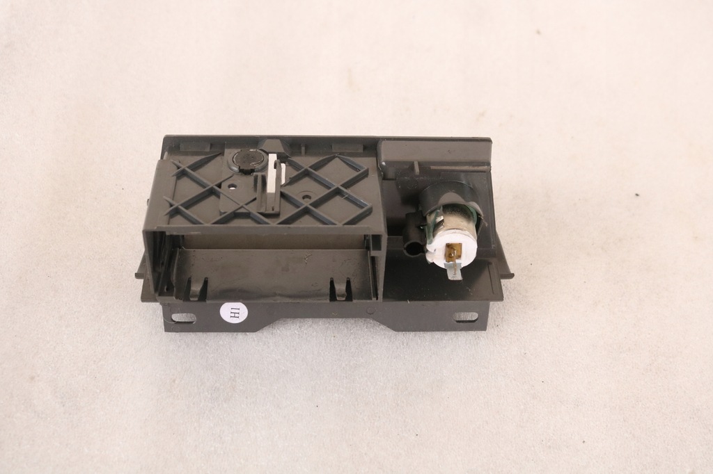 фото №4, Volvo v40 s40 i пепельница 30809989