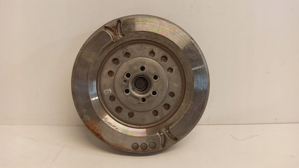 фото №1, Audi a3 8y двухмассовый маховик сцепление 05c105266