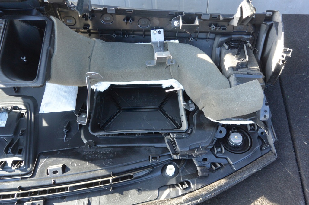 фото №11, Mazda 6 gj консоль приборная панель