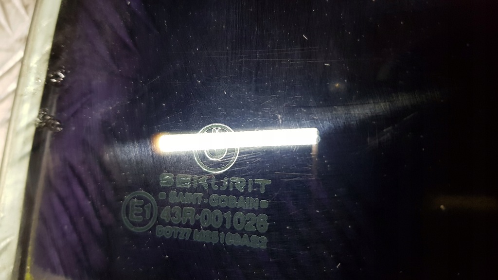 фото №8, Bmw e38 7 скло двері бокових ліва задня