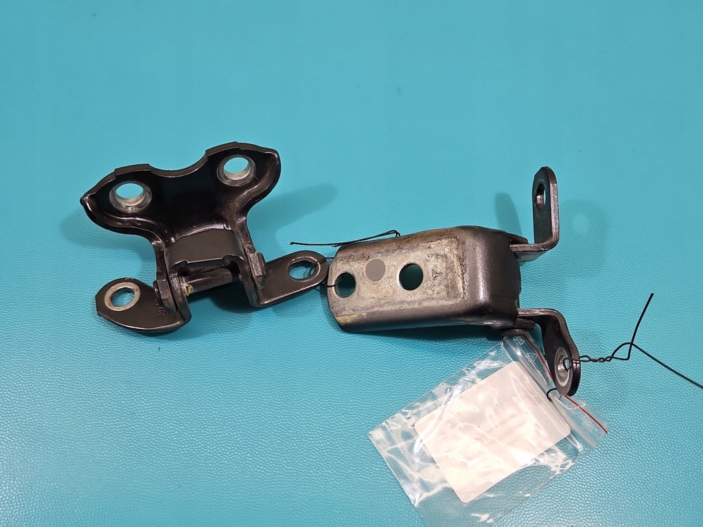 фото №2, Петля дверь задняя правый kpl toyota rav4 iv