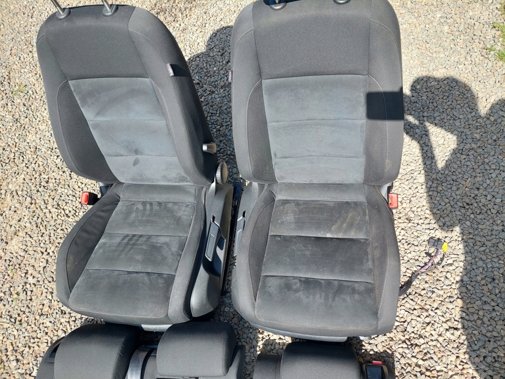 фото №5, Сидіння заднє сидіння alcantara volkswagen volkswagen golf vi hb ładne