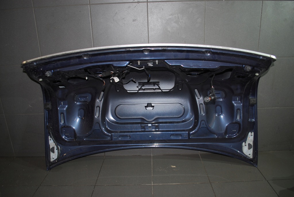 фото №10, Крышка багажника багажника audi a6 c5 sedan без оснащения