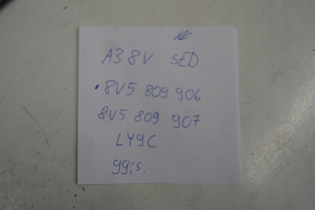 фото №12, A3 8v sedan кришка заливної пального ly9c