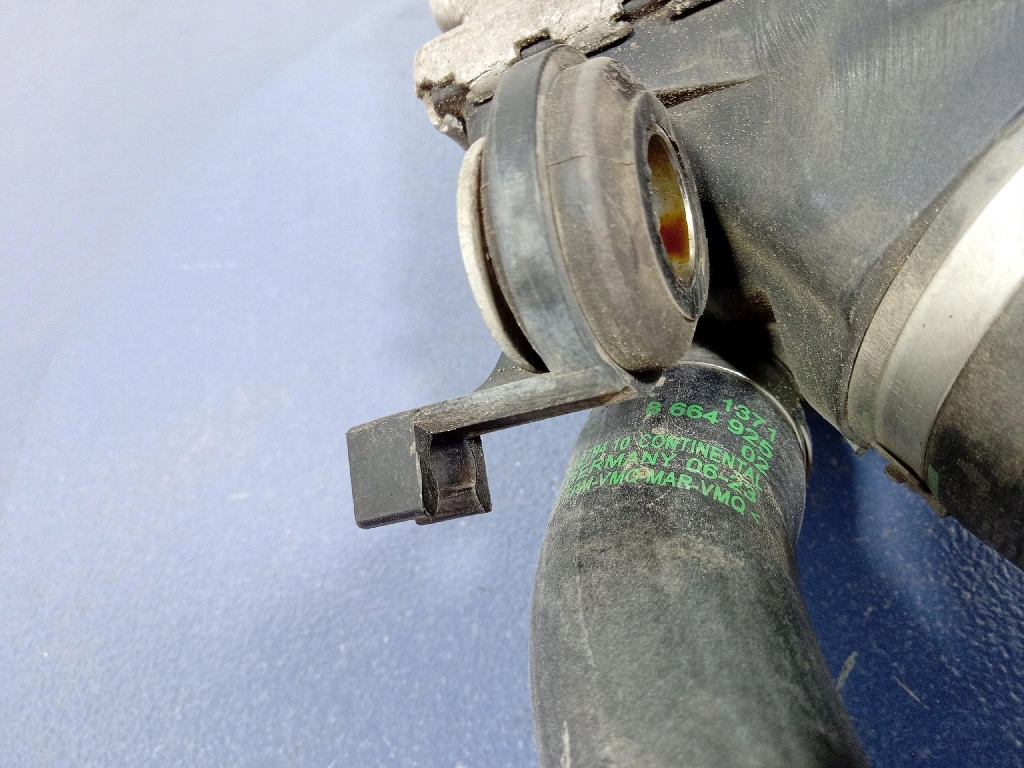 фото №8, Bmw x6 g06 g07 g05 интеркулер радиатор воздуха левая 8660689