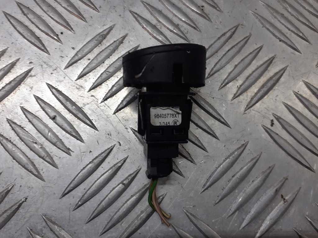 фото №2, Кнопка блокування двері citroen c2 96405778xt