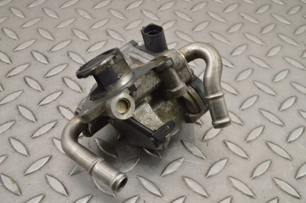 фото №5, Volkswagen golf vii 2013 клапан egr