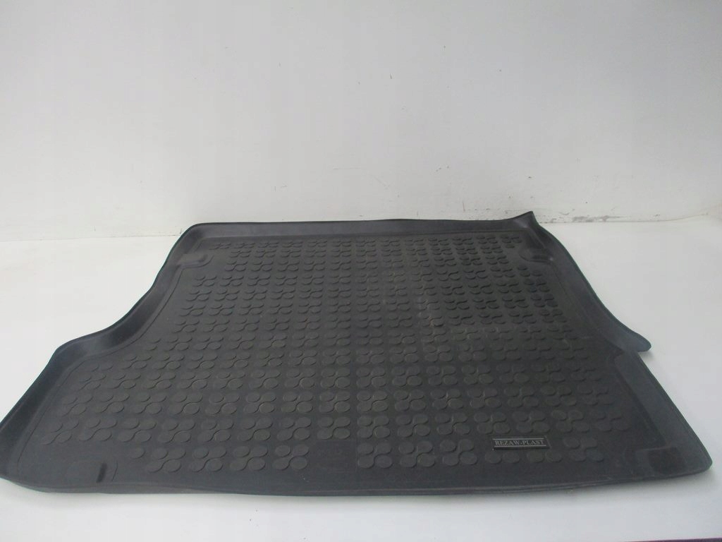 фото №1, Гумовий елемент обшивка багажника bmw x3 e83