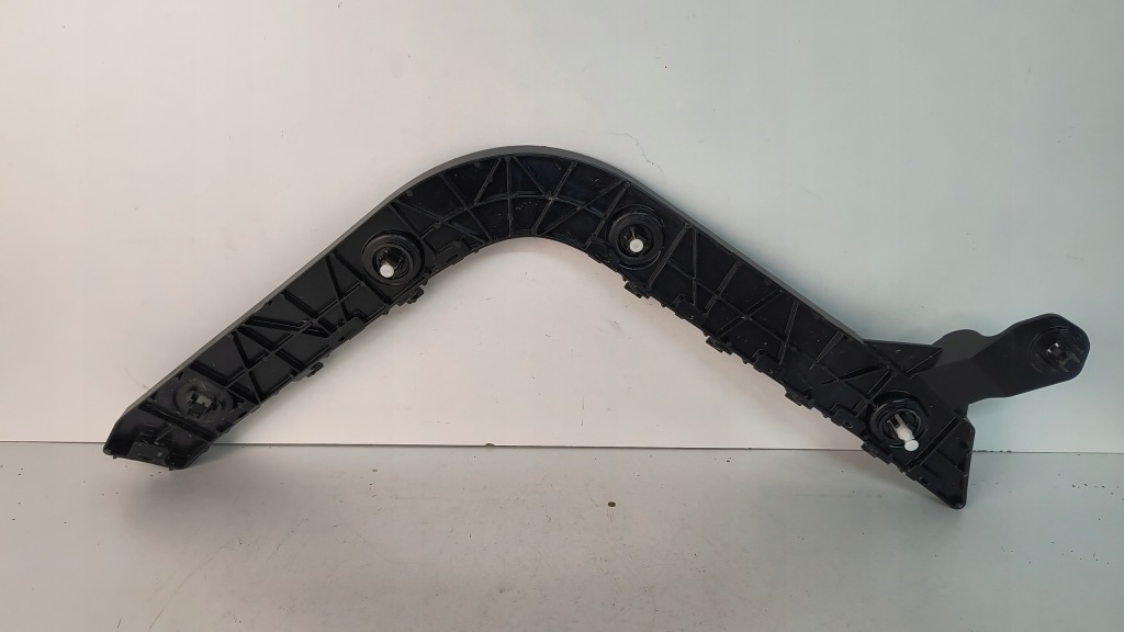 Купить Кронштейн направляющая бампера правый задняя tesla model y