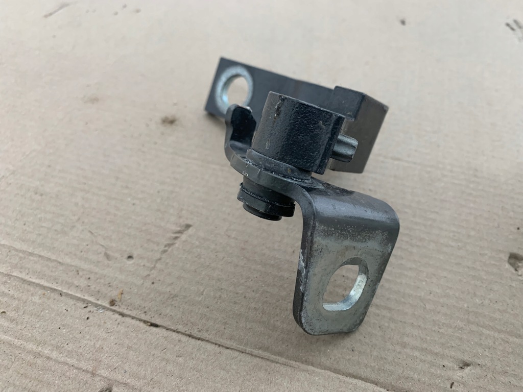 фото №12, Ford mustang mach-e rwd 21r петля петлі двері góra+ dół правий задня задні