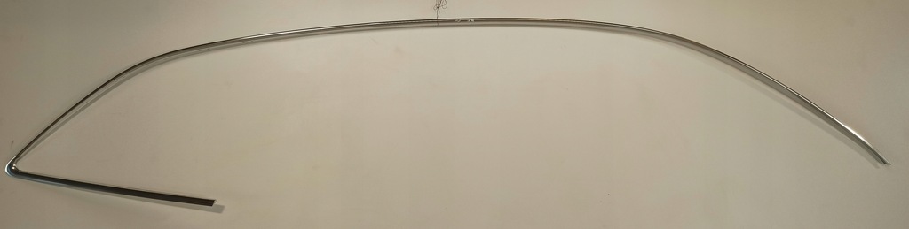 фото №1, Audi a4 b8 avant молдинг дахова права