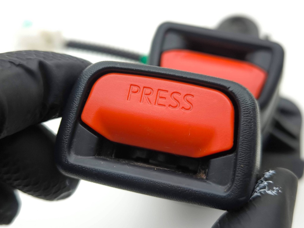 Lexus ux 2020 пряжка заднего поперечина безопасности с Разборки